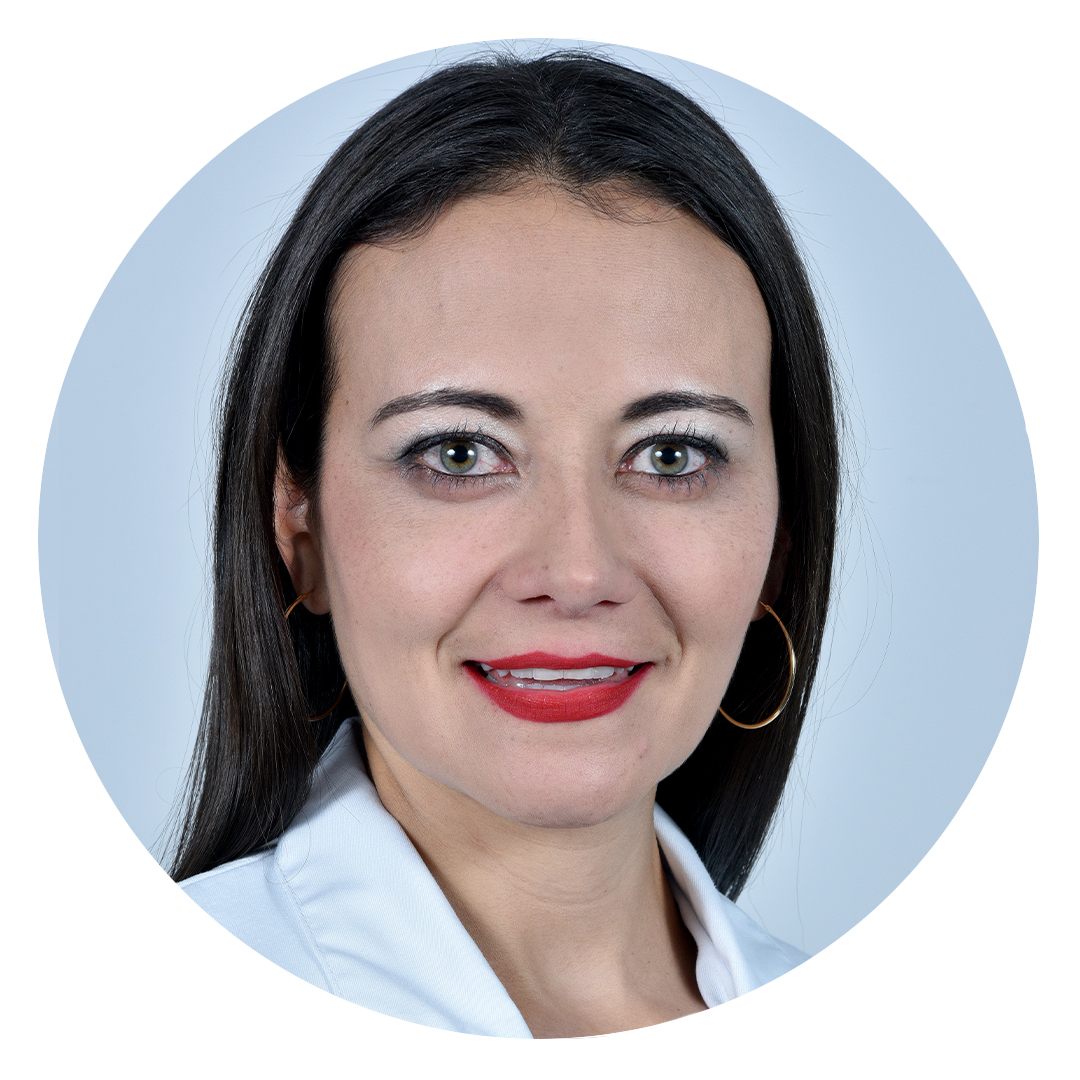 Dra María Elena FloresEspecialista en Rehabilitación Oral, Oclusión y Estética